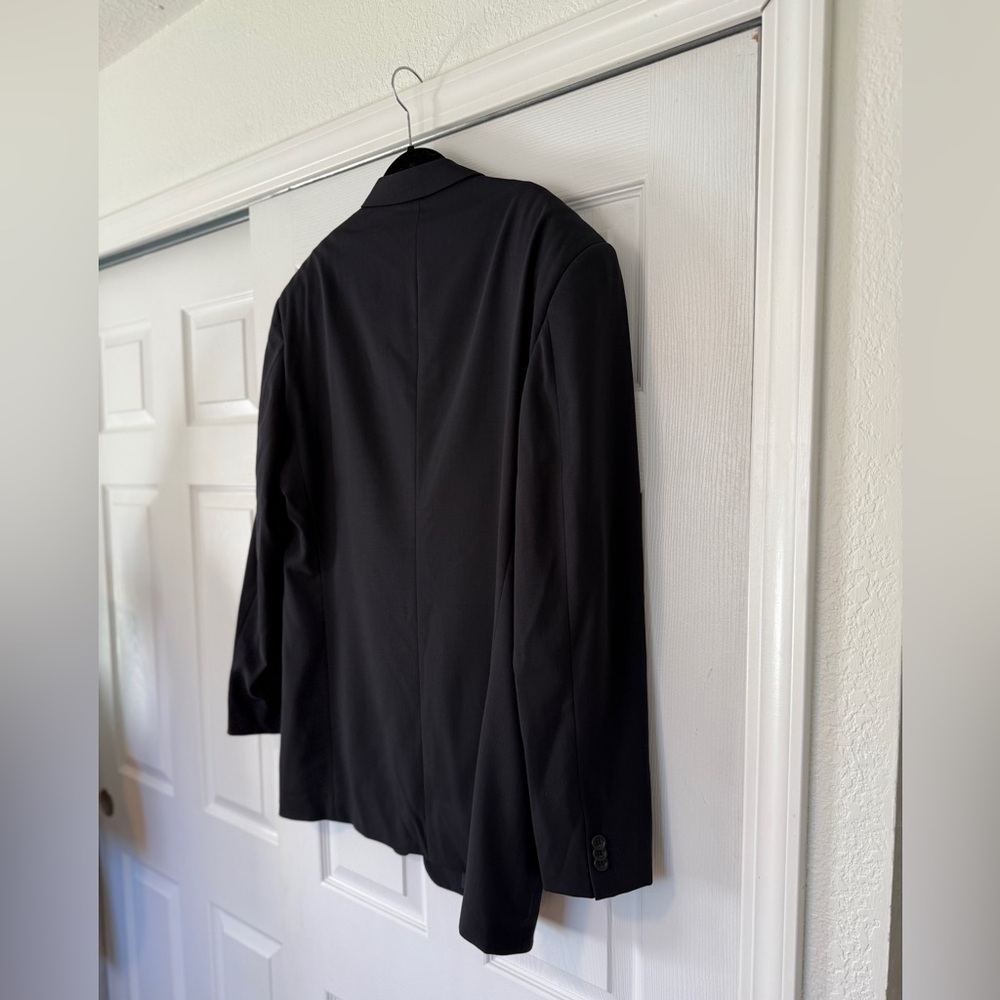 Armani Collezioni Classic Black Men's Blazer - Picture 3 of 10
